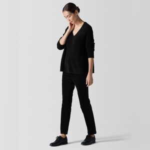 Eileen Fisher 100% Organic Cotton Eyelash V-Neck Top Size M MSRP $278